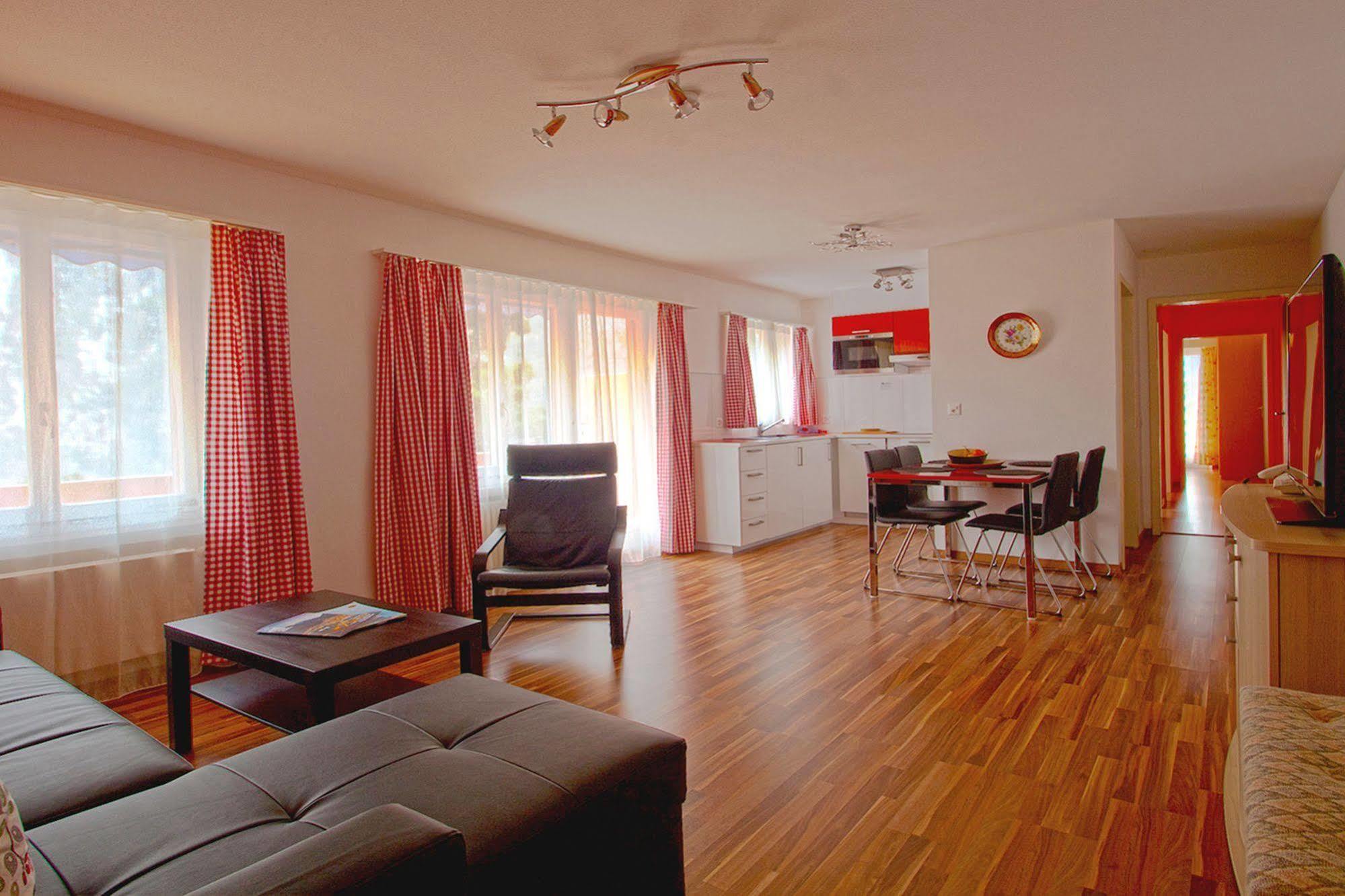 Mörel Badehotel Salina Maris - Wellness & Vintage מראה חיצוני תמונה